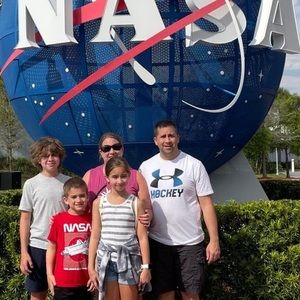 Meet your Posher, Kim